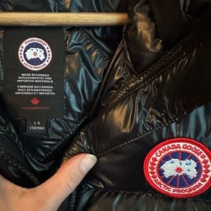 Canada Goose Women’s Vest- large.  Style 2237L Black